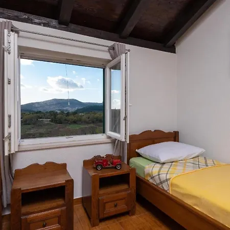 Ferienhaus Fuer 5 Personen Ca 50 Qm In Kuna Peljeska, Dalmatien Sueddalmatien *